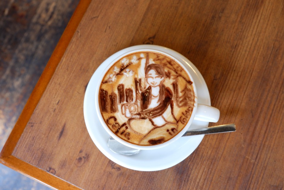 Picture latte art